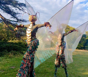 JUNGLE THEMED PERFORMERS - BUG STILTS TO HIRE