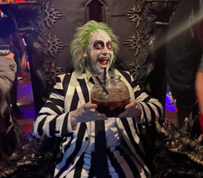 HALLOWEEN SCARE ACTORS - BEETLEJUICE PERFORMER HIRE