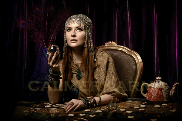 FORTUNE TELLERS FOR PARTIES AND CORPORATE EVENTS -CRYSTAL BALL READER -UK
