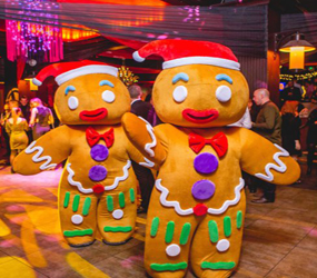 Christmas themed performers to hire - The Gingerbread Men walkabout act