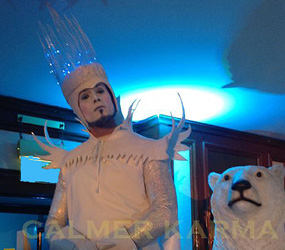 ice king stilts -xmas themed acts to hire