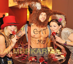 ALICE IN WONDERLAND THEMED ENTERTAINMENT - MAD MARCH HARE CANAPE AND DRINKS HOST