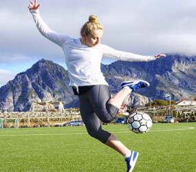 FOOTBALL FREESTYLER ACTS TO HIRE -SPORTS EVENTS UK