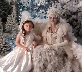 ICE QUEEN PERFORMER TO HIRE