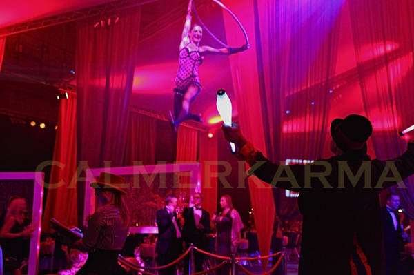 CIRQUE THEMED ENTERTAINMENT -AERIAL HOOP ACT AND JUGGLER UK