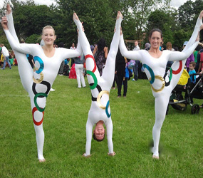 OLYMPIC MIX AND MINGLE ACROBATIC ACT TO HIRE UK 